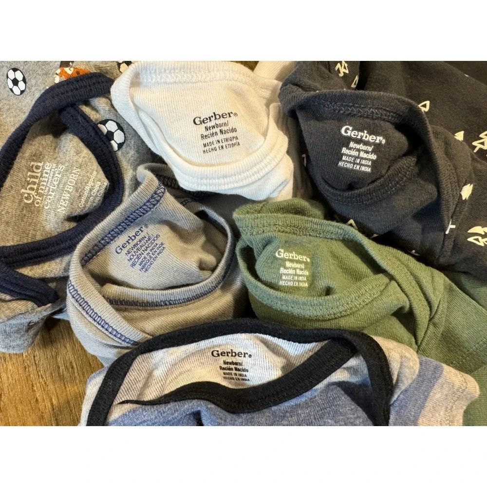 Gerber Baby Boy Onesies Newborn Short Sleeve Bodysuits Shirts Romper Clothes Lot